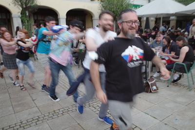 This conga-stuff is always so weird to me_ But it seems to be so much fun to the people who join and so many do every time I see one at GalaCon_ It became a normal thing to me that just happens sometimes around me_