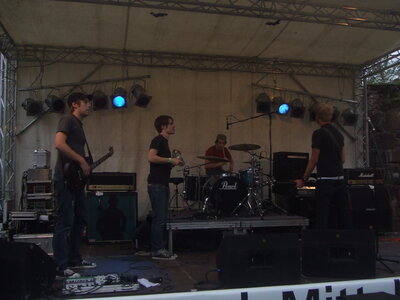 Rock die Burg 2006-dscf0690.jpg (image/jpeg, 572597 B)