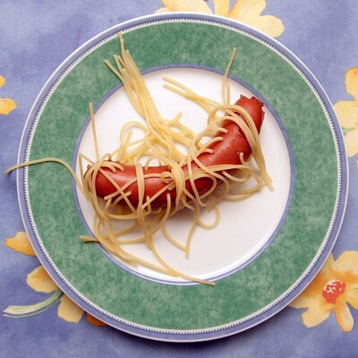 Food-nudelwurst2_3_20091216_1986625420.jpg (image/jpeg, 489110 B)