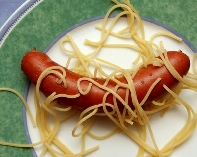 Food-nudelwurst2_6_20091216_1059436720.jpg (image/jpeg, 440320 B)