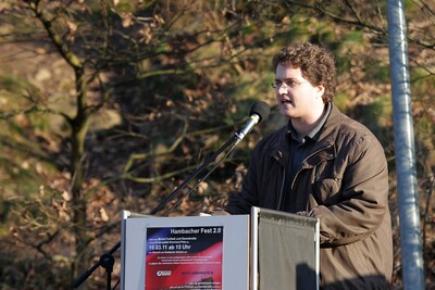 Hambacher Fest 2.0 - 2011-IMG_0005b.JPG (image/jpeg, 519346 B)