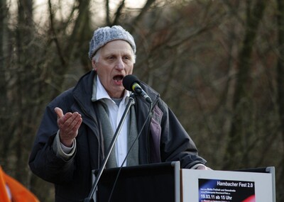 Hambacher Fest 2.0 - 2011-IMG_0153b.JPG (image/jpeg, 427561 B)