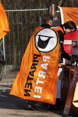 Hambacher Fest 2.0 - 2011-IMG_9596b.JPG (image/jpeg, 562181 B)