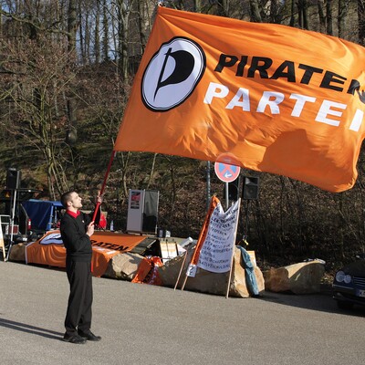 Hambacher Fest 2.0 - 2011-IMG_9617b.JPG (image/jpeg, 1199433 B)