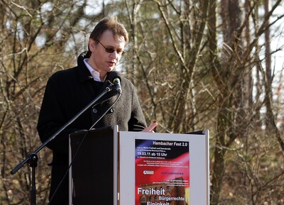 Hambacher Fest 2.0 - 2011-IMG_9694b.JPG (image/jpeg, 614858 B)