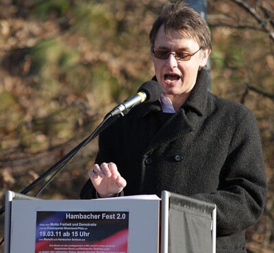 Hambacher Fest 2.0 - 2011-IMG_9729b.JPG (image/jpeg, 640142 B)