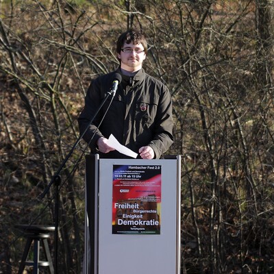 Hambacher Fest 2.0 - 2011-IMG_9842b.JPG (image/jpeg, 844209 B)