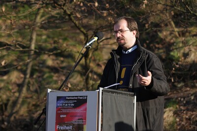 Hambacher Fest 2.0 - 2011-IMG_9878b.JPG (image/jpeg, 463536 B)