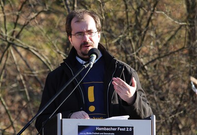 Hambacher Fest 2.0 - 2011-IMG_9919b.JPG (image/jpeg, 463764 B)