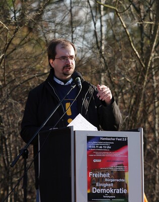 Hambacher Fest 2.0 - 2011-IMG_9952b.JPG (image/jpeg, 586388 B)