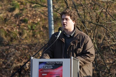 Hambacher Fest 2.0 - 2011-IMG_9995b.JPG (image/jpeg, 518325 B)