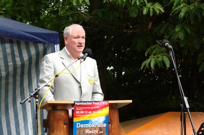 Hambacher Fest 2.012-IMG_9854.CR2.jpg (image/jpeg, 560219 B)