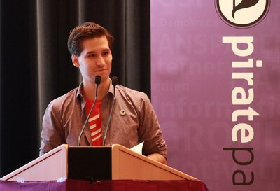 Landeskongress 2011.2 der Piratepartei Lëtzebuerg-IMG_2793b.JPG (image/jpeg, 121926 B)