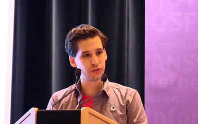 Landeskongress 2011.2 der Piratepartei Lëtzebuerg-IMG_2853.jpg (image/jpeg, 92653 B)